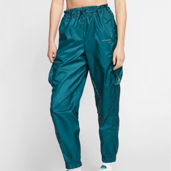 nike utility joggers